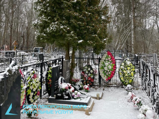 kladbishche-derevni-starye-myodushi-lomonosovskiy-rayon-administraciya-kladbishcha-ritualnye-uslugi-kopka-mogily