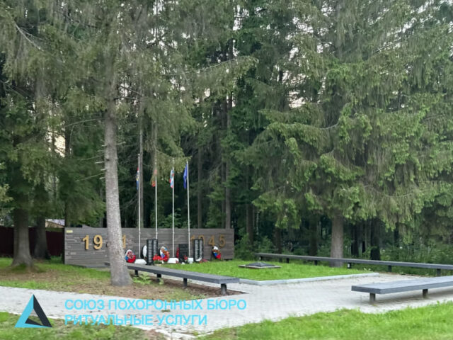 vartemyagskoe-kladbishche-derevnya-vartemyagi-vsevolozhskiy-rayon-blagoustroystvo-mogil